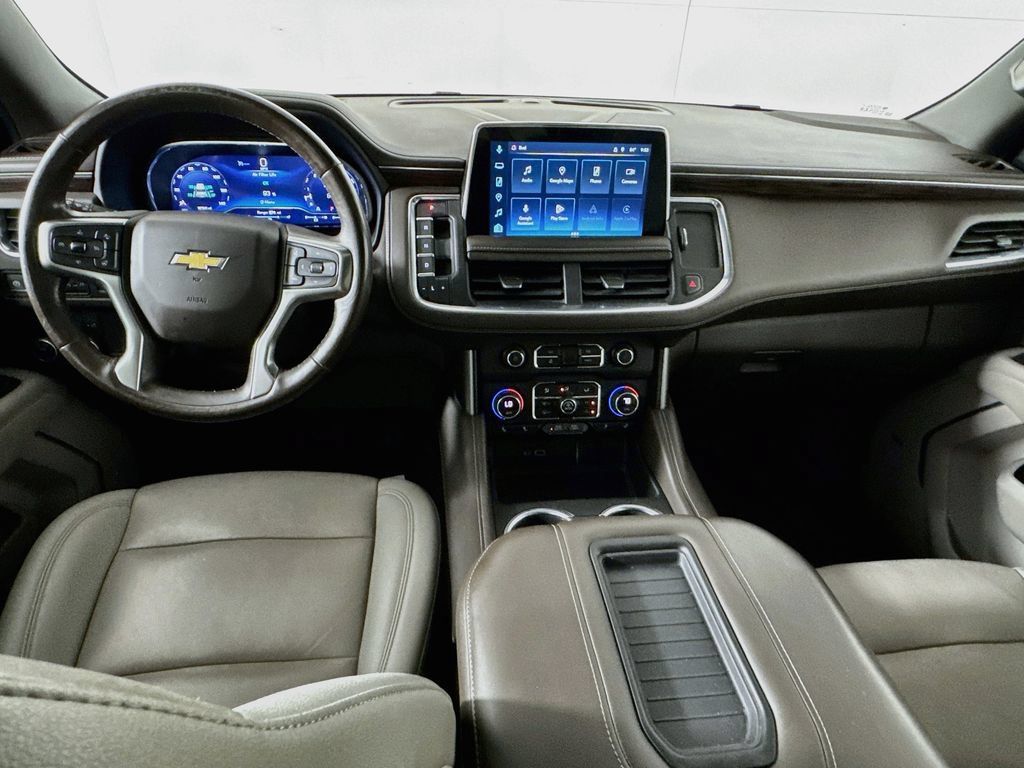 Used 2022 Chevrolet Tahoe LT w/ Luxury Package RWD image 28