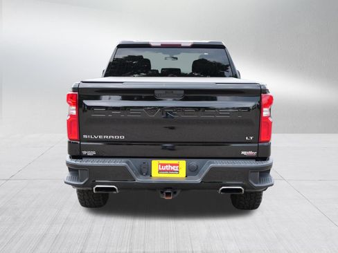 Used 2019 Chevrolet Silverado 1500 LT Trail Boss w/ Convenience Package AWD/4WD image 6