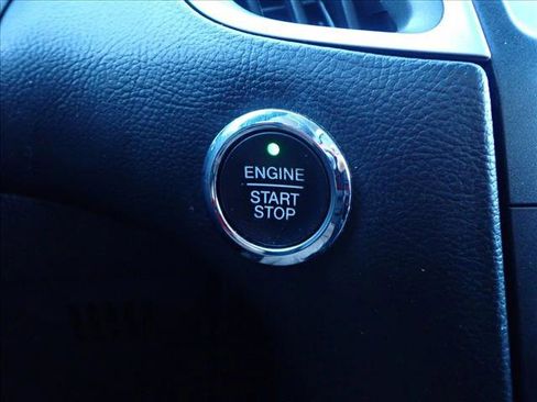 Used 2016 Ford Edge SEL w/ Equipment Group 201A image 22