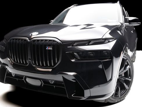 Used 2024 BMW X7 M60i w/ Executive Package image 25
