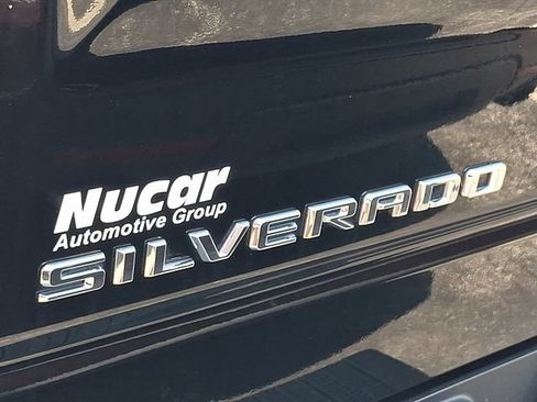 Used 2022 Chevrolet Silverado 1500 RST AWD/4WD image 10