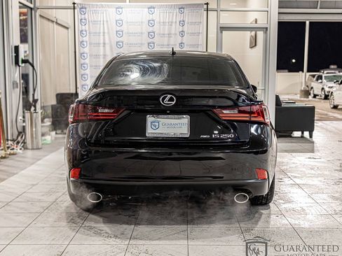 Used 2014 Lexus IS 250 AWD image 12