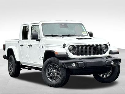 New 2026 Jeep Gladiator Sport