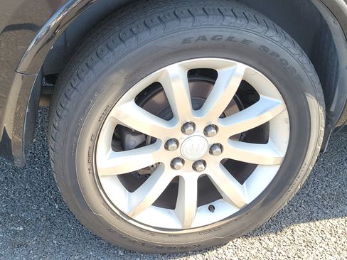 Used 2016 Buick Enclave Premium w/ Experience Buick Package FWD image 5