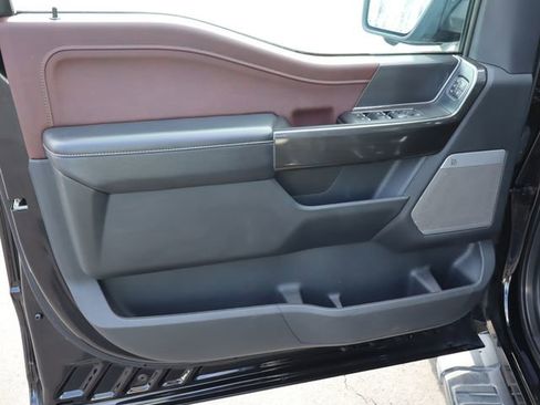 Used 2021 Ford F150 Lariat w/ Equipment Group 502A High image 17