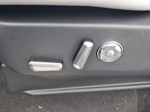 New 2025 Lincoln Navigator L Black Label image 13