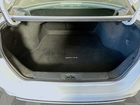 Used 2024 Nissan Sentra SV image 26