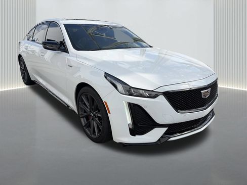 Used 2024 Cadillac CT5 V RWD image 9