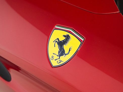 Used 2015 Ferrari California T RWD image 55