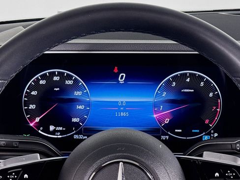 Used 2024 Mercedes-Benz GLE 350 4MATIC image 19