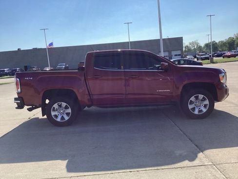 Used 2017 GMC Canyon SLE w/ SLE Convenience Package AWD/4WD image 10