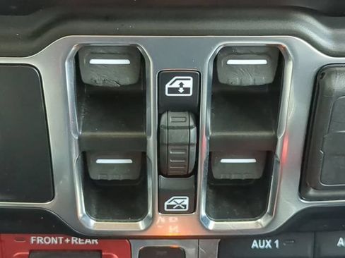 Certified 2022 Jeep Wrangler Unlimited Rubicon 4xe w/ Steel Bumper Group AWD/4WD image 29