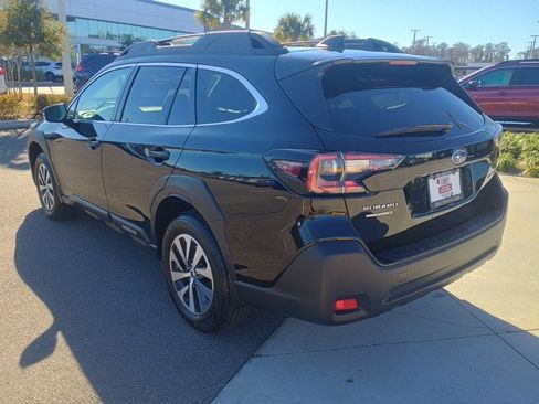 Certified 2023 Subaru Outback Premium image 7