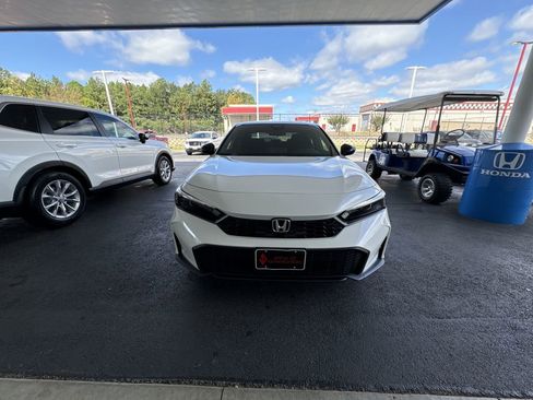 New 2026 Honda Civic Sport image 2