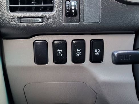 Used 2008 Toyota 4Runner SR5 AWD/4WD image 20