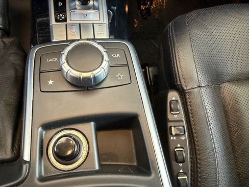 Used 2016 Mercedes-Benz G 550 image 17