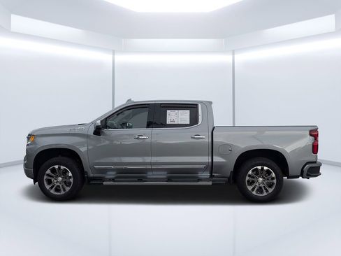 Used 2023 Chevrolet Silverado 1500 High Country w/ Technology Package image 6