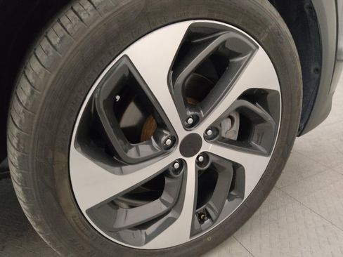Used 2017 Hyundai Tucson Sport AWD/4WD image 31