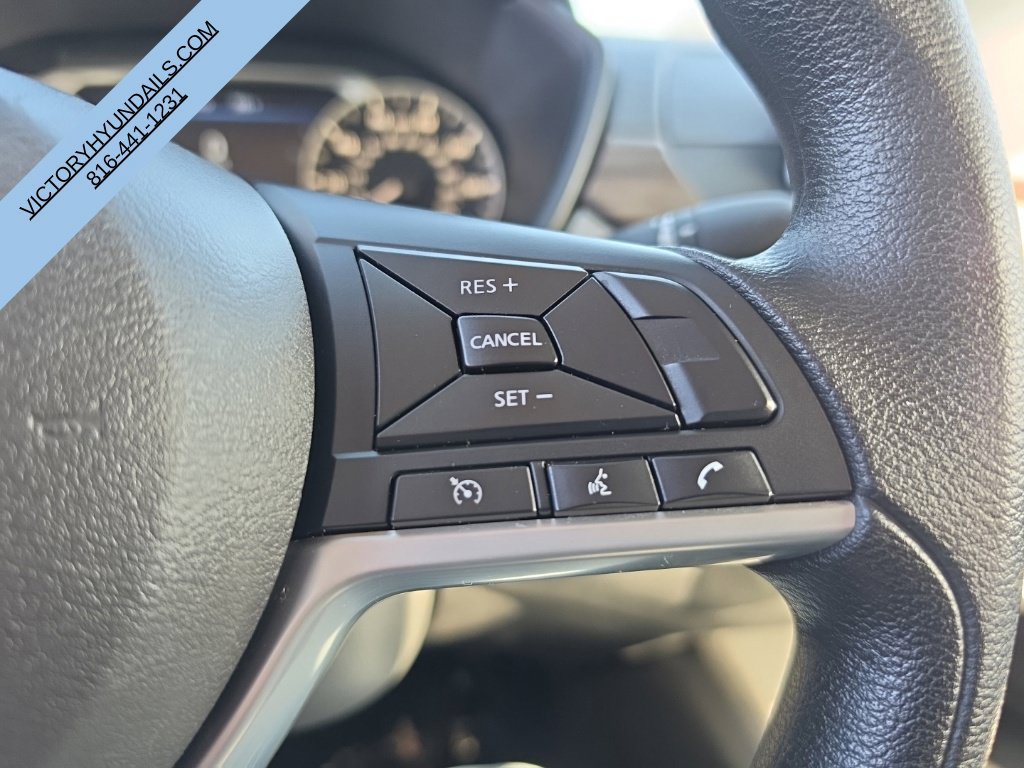 Used 2025 Nissan Altima 2.5 SV FWD image 21