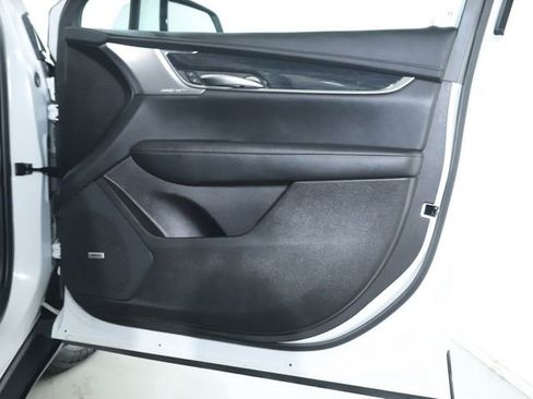 Used 2022 Cadillac XT5 Premium Luxury image 22