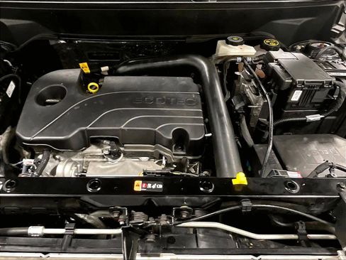 Used 2024 Chevrolet Equinox LT image 29