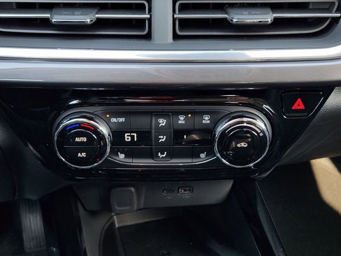 New 2026 Chevrolet Trax ACTIV w/ Sunroof Package image 20