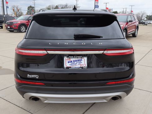 Used 2025 Lincoln Corsair Reserve AWD/4WD image 7