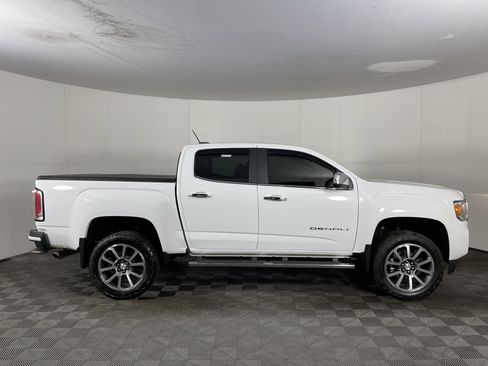 Used 2021 GMC Canyon Denali image 5