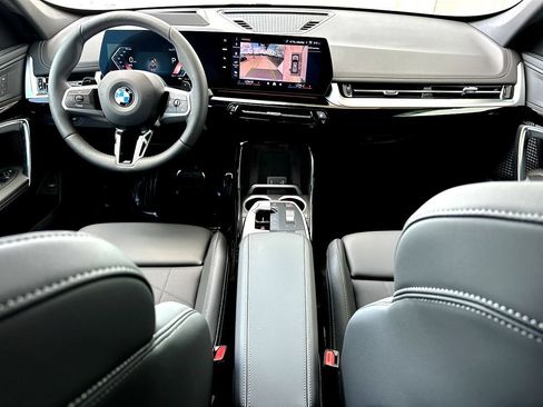 New 2026 BMW X1 xDrive28i w/ Technology Package AWD/4WD image 19