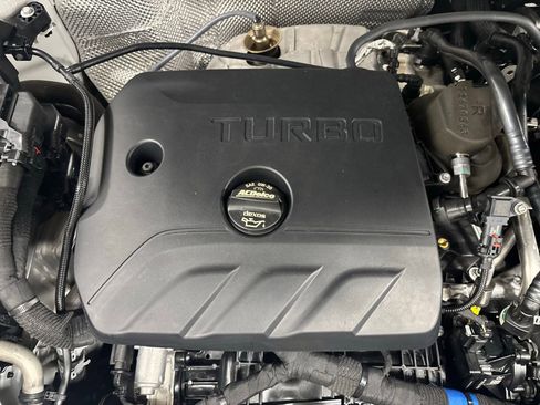 Used 2025 Buick Encore GX Preferred w/ Advanced Technology Package FWD image 24
