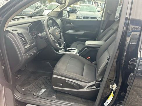 Used 2016 Chevrolet Colorado LT w/ Midnight Edition AWD/4WD image 14