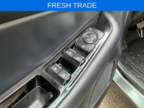 Used 2020 Ford Edge SEL w/ Convenience Package image 11