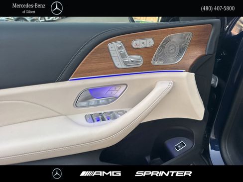 Used 2022 Mercedes-Benz GLE 350 4MATIC w/ AMG Line Exterior image 12