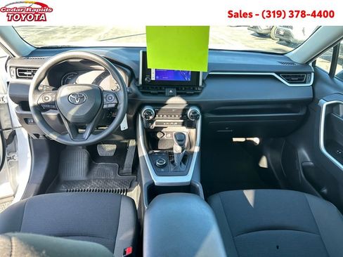Certified 2025 Toyota RAV4 LE image 13