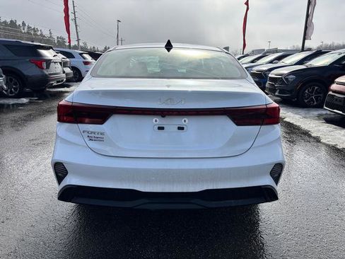 Used 2024 Kia Forte LXS image 6
