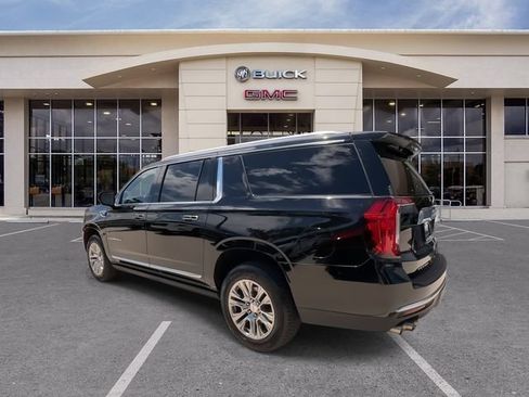 Certified 2023 GMC Yukon XL Denali w/ Max Trailering Package AWD/4WD image 10