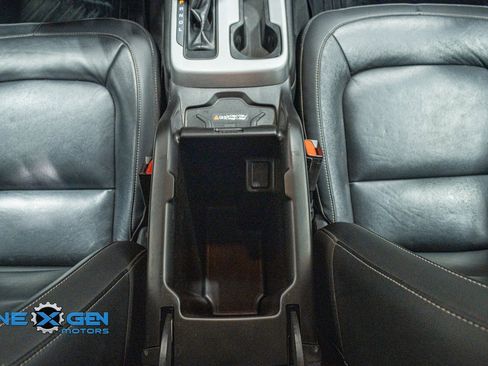 Used 2021 Chevrolet Colorado ZR2 w/ Colorado ZR2 Bison Edition image 30