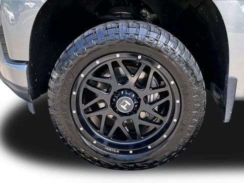 Used 2020 Chevrolet Silverado 1500 RST AWD/4WD image 11