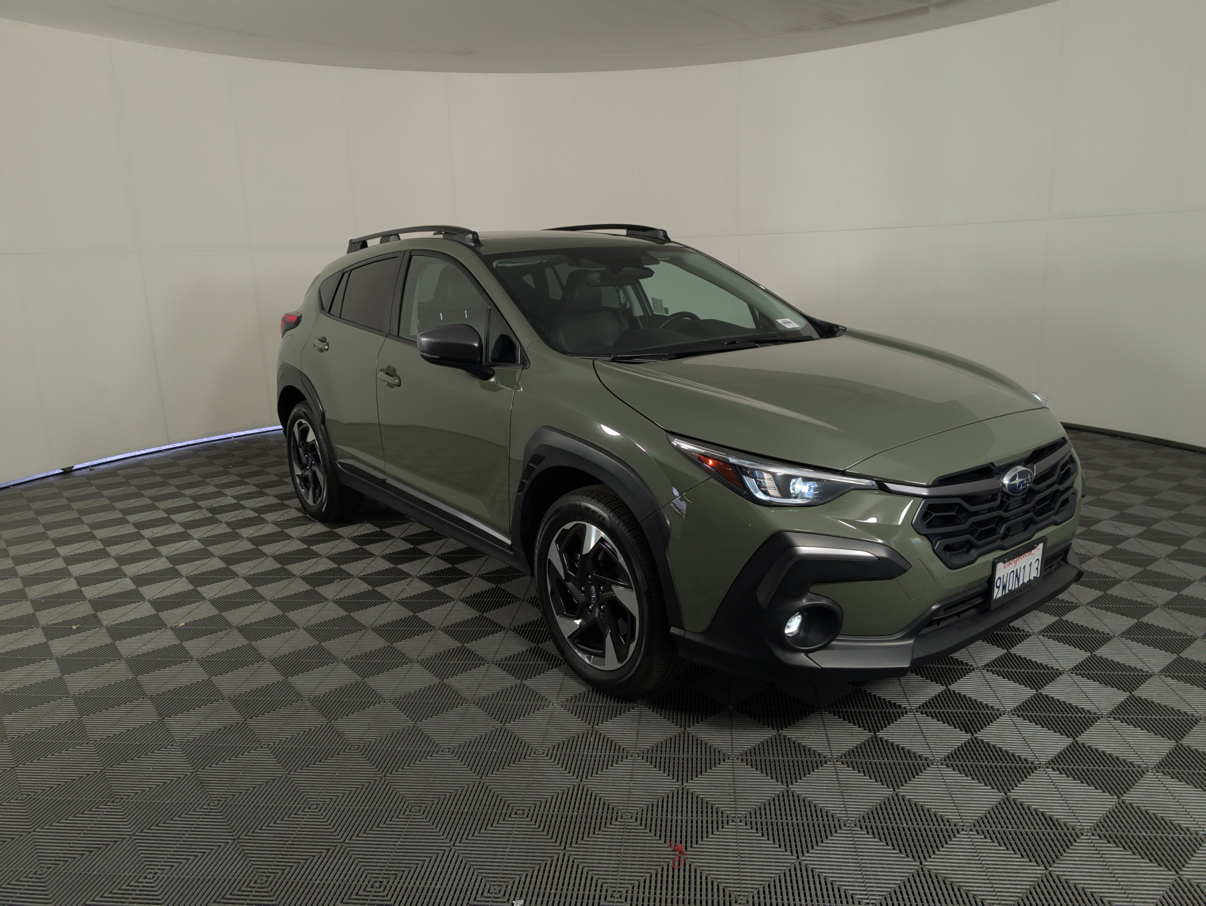 Used 2025 Subaru Crosstrek 2.5i Limited w/ Crosstrek Mirror Package AWD/4WD image 2
