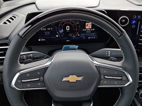 New 2026 Chevrolet Traverse High Country FWD image 16