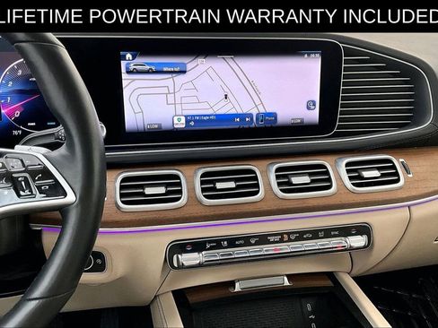 Used 2025 Mercedes-Benz GLS 450 4MATIC image 8