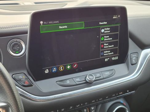 Used 2025 Chevrolet Blazer LT FWD image 7