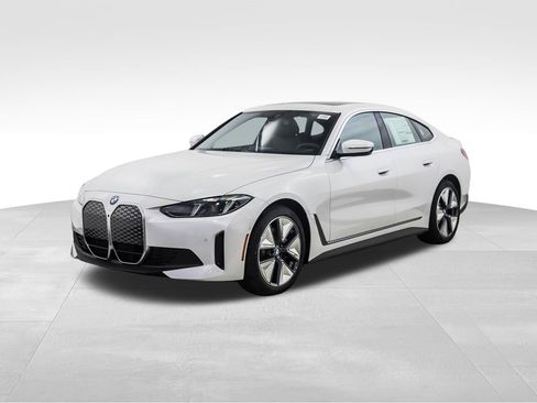 New 2026 BMW i4 xDrive40i w/ Premium Package AWD/4WD image 1