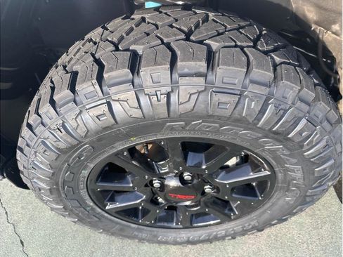 Used 2016 Toyota Tundra Limited image 14