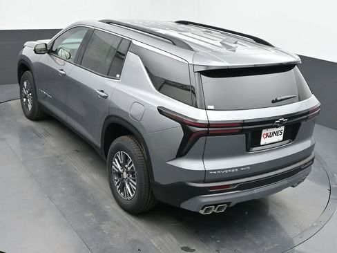 New 2026 Chevrolet Traverse LT w/ Driver Confidence Package image 33