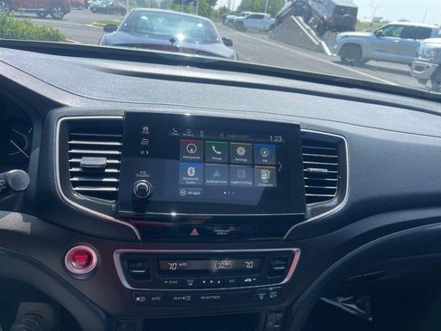 Used 2022 Honda Passport TrailSport image 27