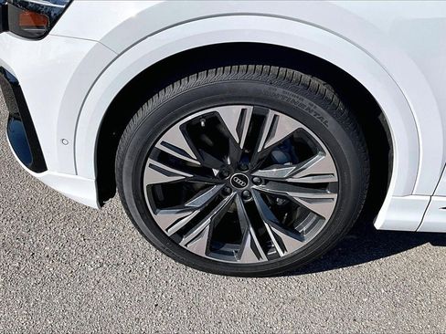 New 2026 Audi Q8 Premium Plus image 13