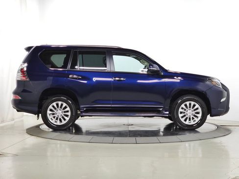 Used 2023 Lexus GX 460 Premium w/ Premium Package AWD/4WD image 7
