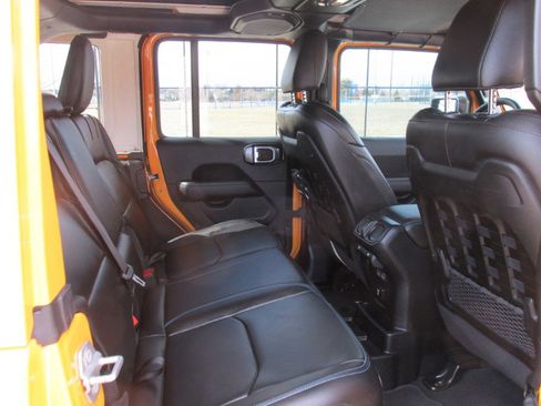 Used 2021 Jeep Wrangler Unlimited Rubicon 4xe w/ Steel Bumper Group image 76