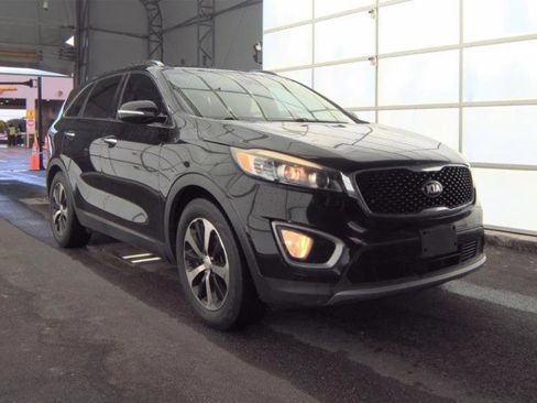 Used 2017 Kia Sorento EX w/ EX Advanced Touring Package FWD image 2